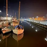 Mit Grosser Dachterrasse Im Herzen Greifswalds Διαμέρισμα *