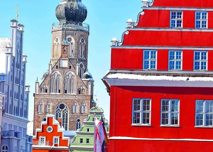 Mit Grosser Dachterrasse Im Herzen Greifswalds Γκράιφσβαλντ