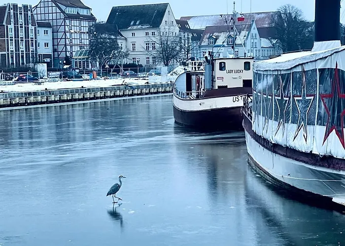 Διαμέρισμα Mit Grosser Dachterrasse Im Herzen Greifswalds *